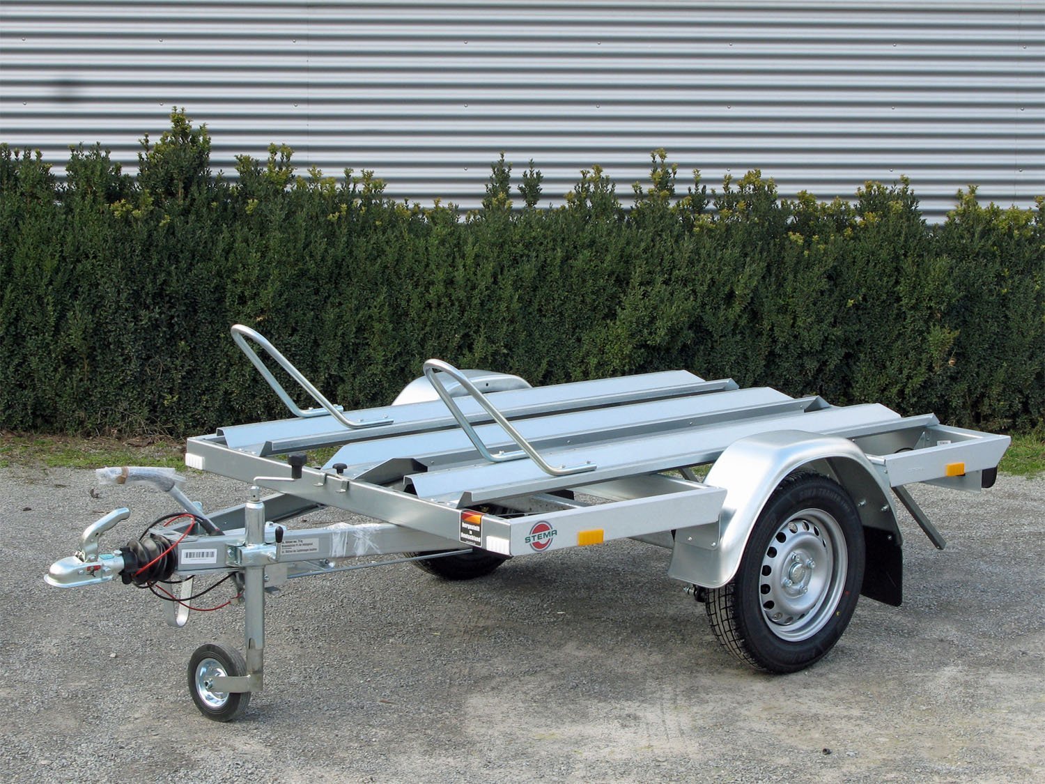 3b510fa4087ca05a29852aae1bbcd9fa.jpg STEMA MT 850 BS2 100 km/h Stoßdämpfer – 2 Standschienen – Bild 1
