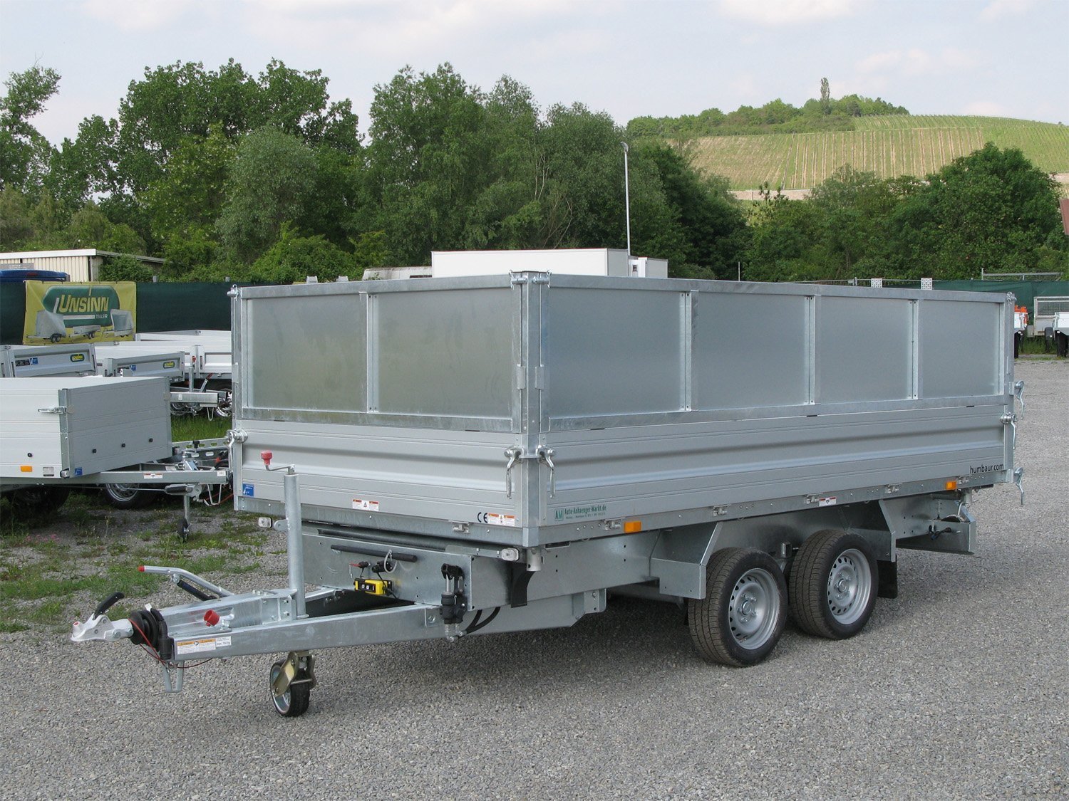 7fdfbdb466640e43e4da51b6295e2bf2.jpg Humbaur HTK 3500.37 ALU E-Pumpe, Stahlblechaufsatz 600 mm – Bild 1