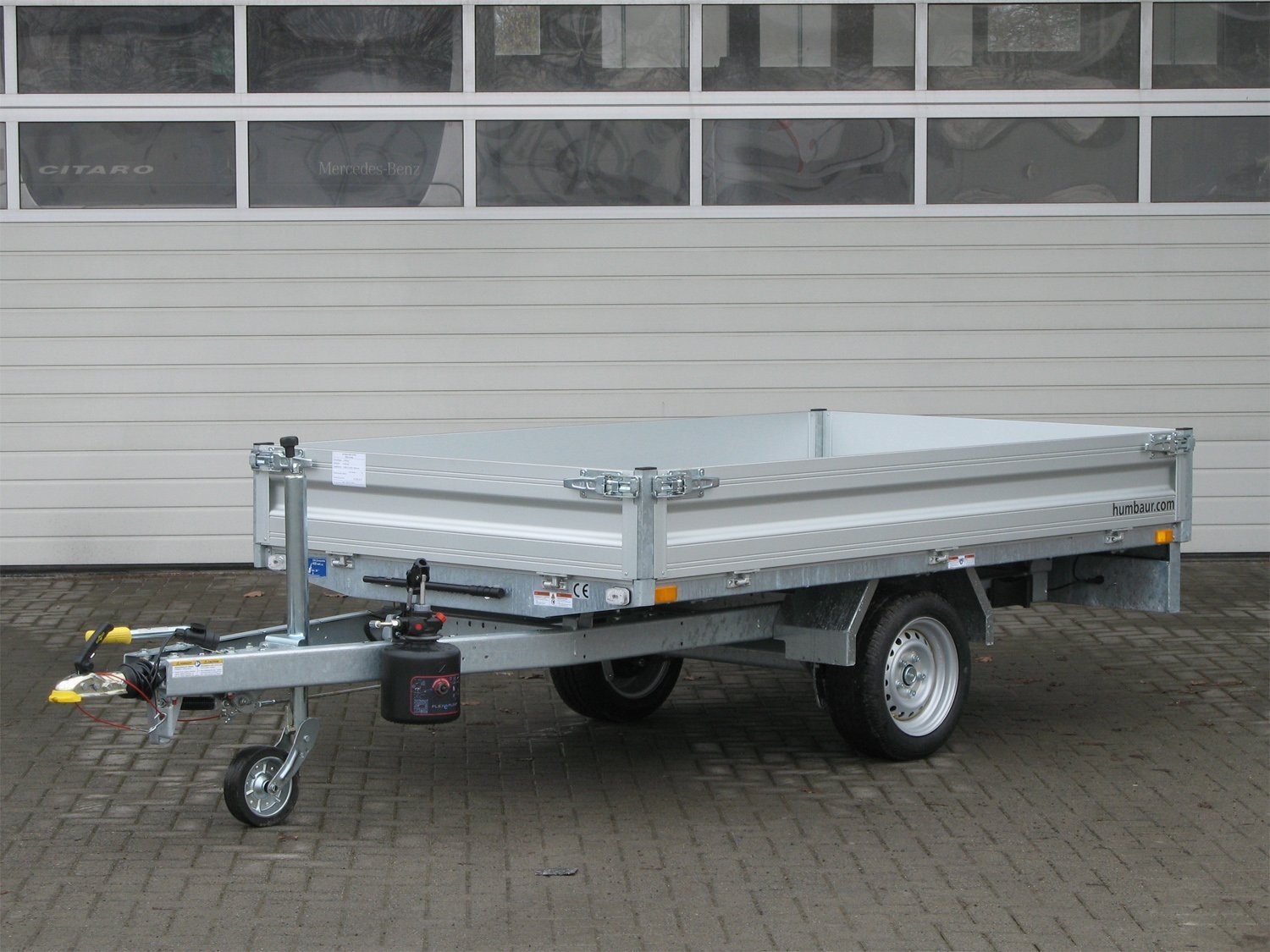 9d818a0585a5b089adc25793fd466874.jpg Humbaur HUK 182715 FLEXePump – Bild 1