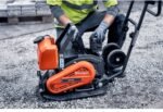 HUSQVARNA LF 60i LAT - Akku Rüttelplatte vorlaufend mit 88 kg - Battery System BLi-X – Bild 2