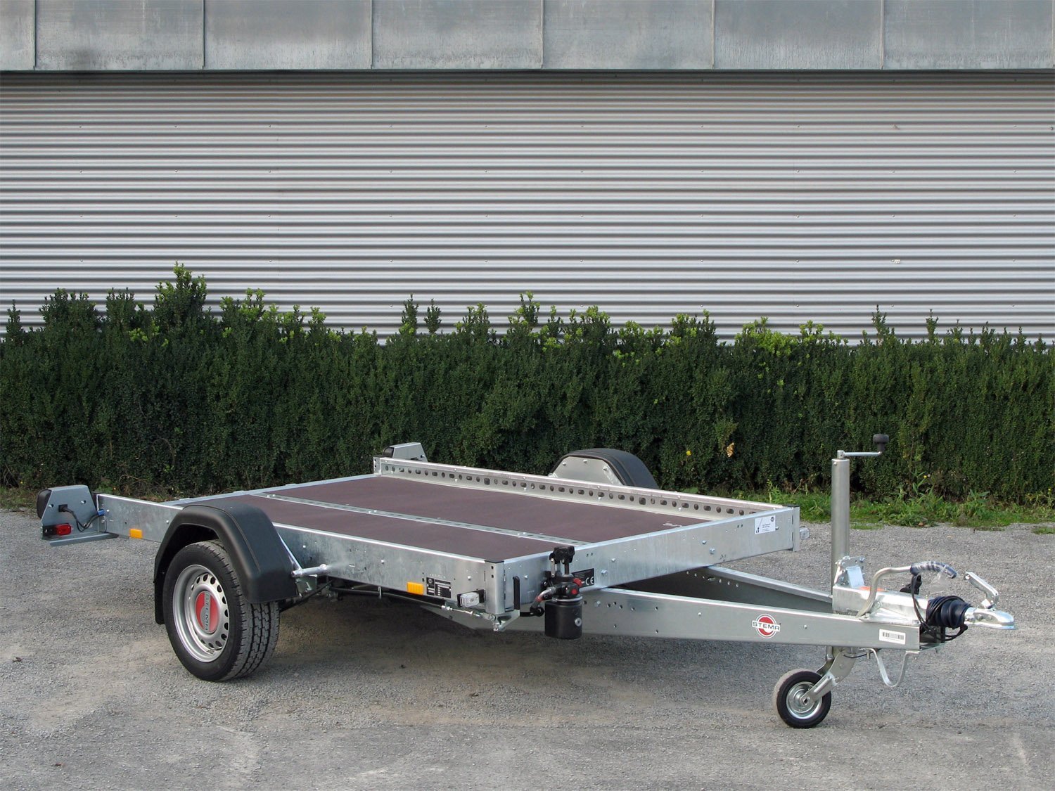 afe1500653ec682b3ce7e0b9f39bed89.jpg STEMA WOM 1500 STS XT O2 15-25-15.1 Absenkanhänger 100km/h – Bild 1
