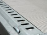 Humbaur Universal 3500 Aluboden, Seilwinde, Rampen – Bild 8