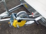 Humbaur Universal 3500 Aluboden, Seilwinde, Rampen – Bild 3